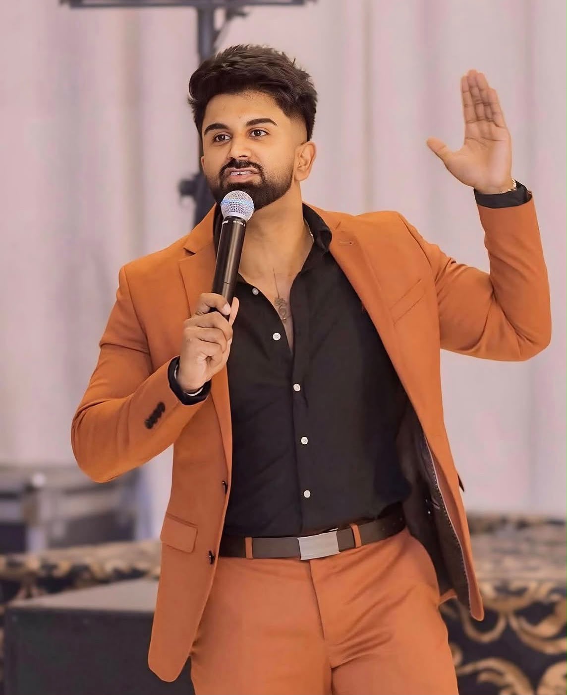 Gala Dinner Emcee — Kasun Kalhara photo 3